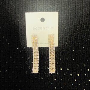 🎁😍Holiday Magic Gold Baguette Crystal Linear Earring